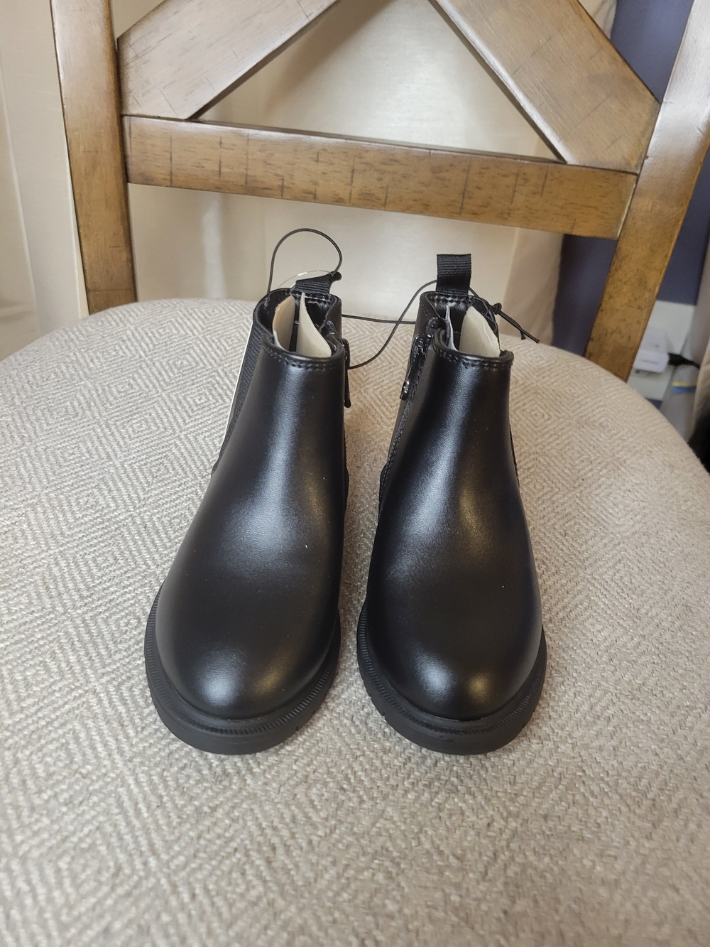 Cat & Jack Toddler Girl Black Chelsea Boots - Classic Slip-On Design - Picture 5 of 10